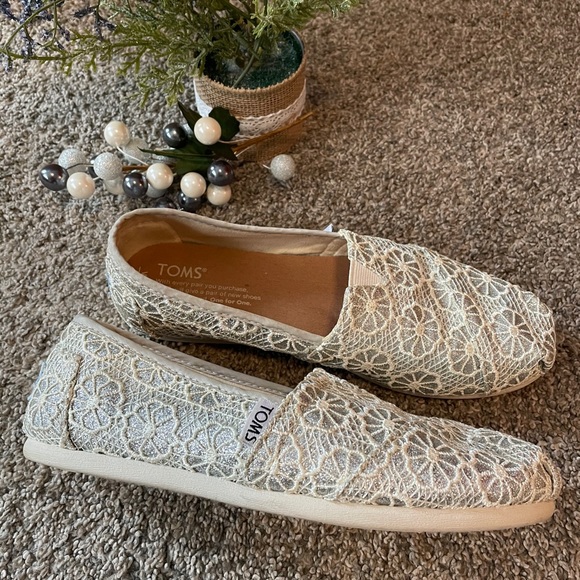 Silver lace TOMS - Picture 2 of 5